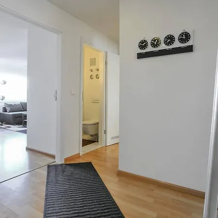 Traumwohnung Διαμέρισμα *